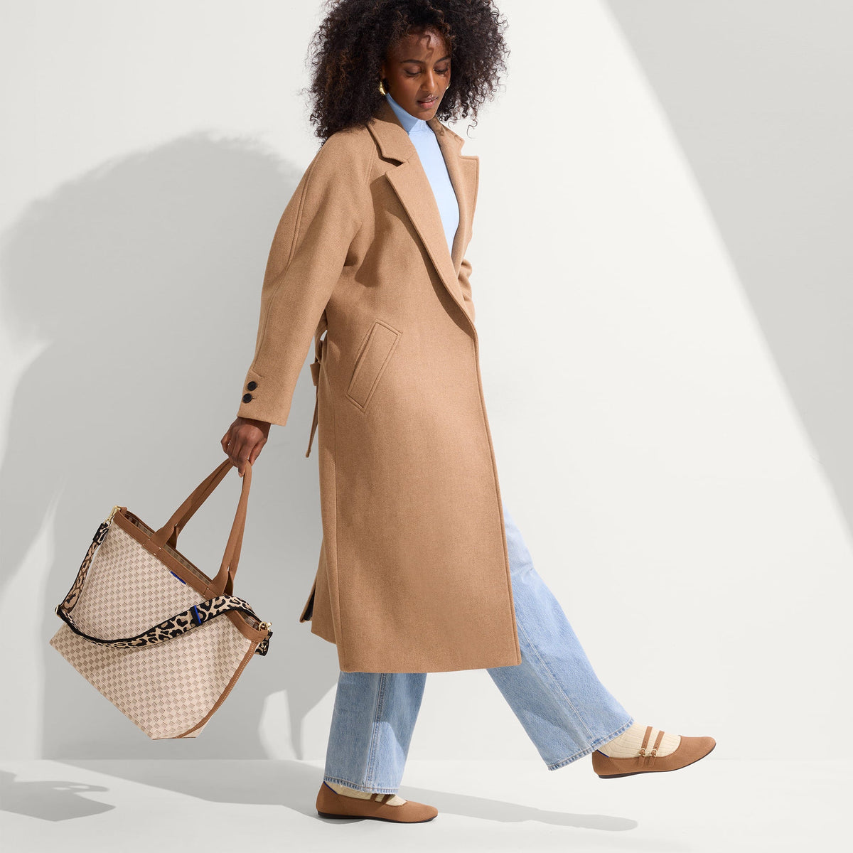 Rothy's The Lightweight Zipper Tote in Vanilla Wafer