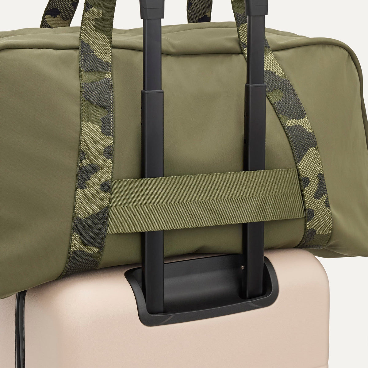 Rothy's Lightweight Travel Duffel Bag in Forest