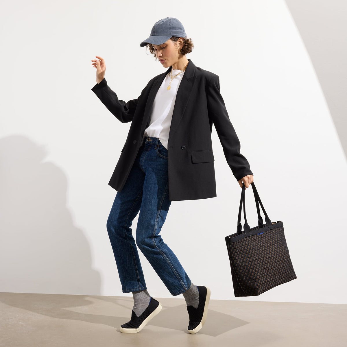 Rothy's The Lightweight Zipper Tote in Night Song