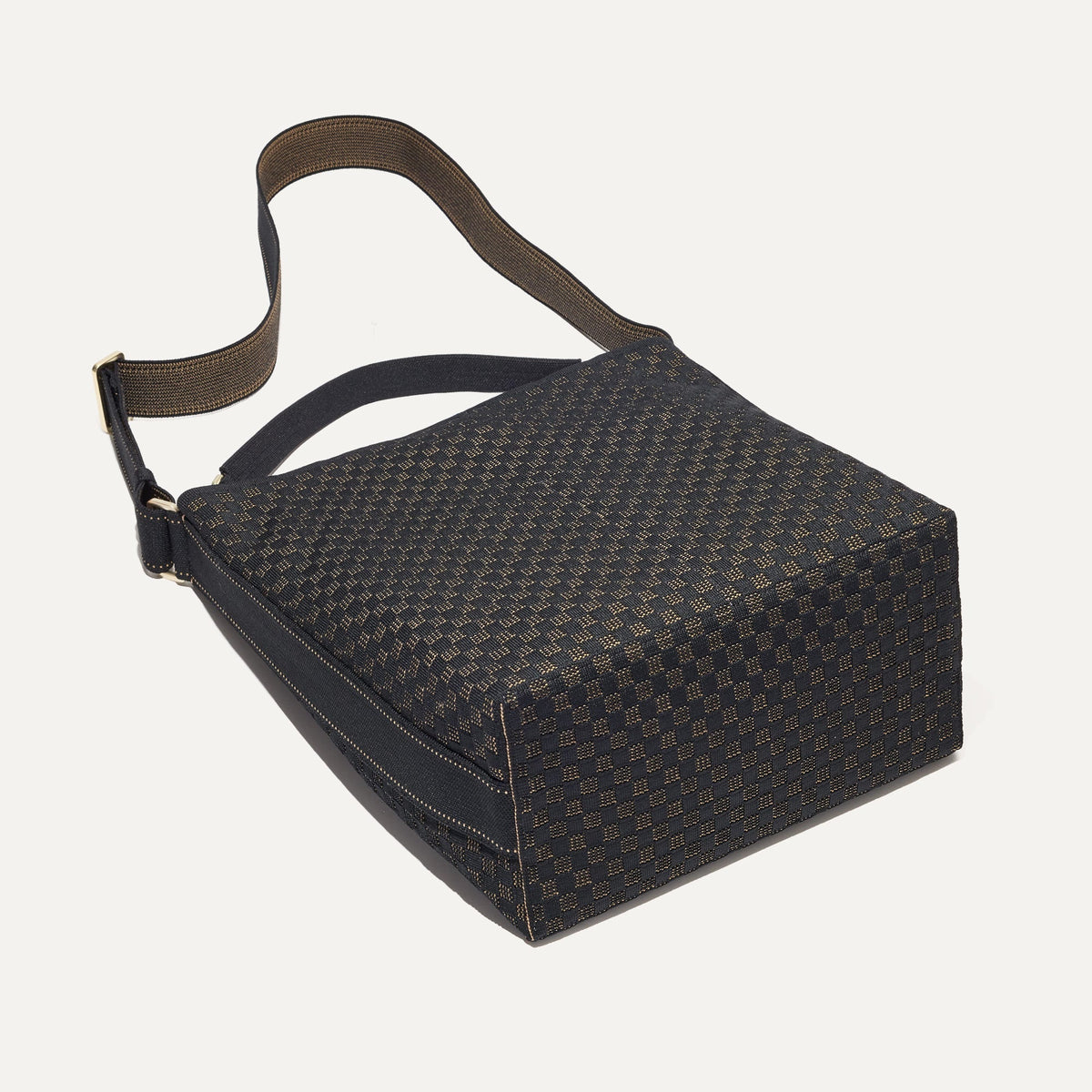 Rothy's The Bucket Bag in Night Song