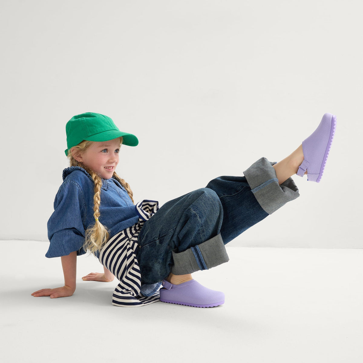 Rothy's The Kids Clog in Soft Orchid